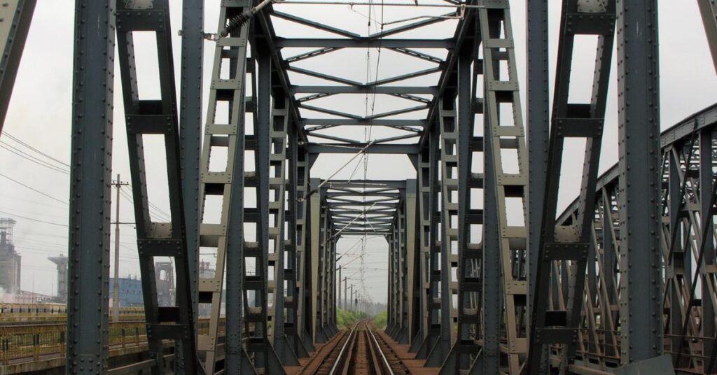 Heavy Duty Fasteners for Infrastructure & Bridge Repair